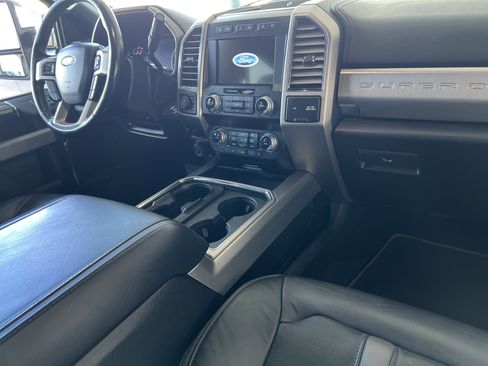 Used 2020 Ford F250 Platinum image 12