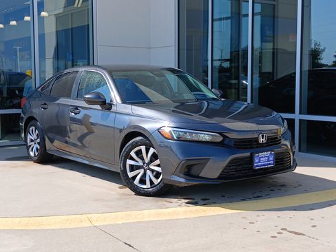 Used 2024 Honda Civic LX image 2