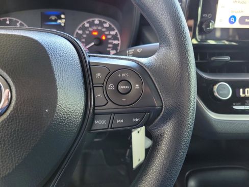 Certified 2025 Toyota Corolla LE image 24