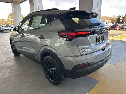 New 2027 Chevrolet Bolt RS w/ Technology Package FWD image 7