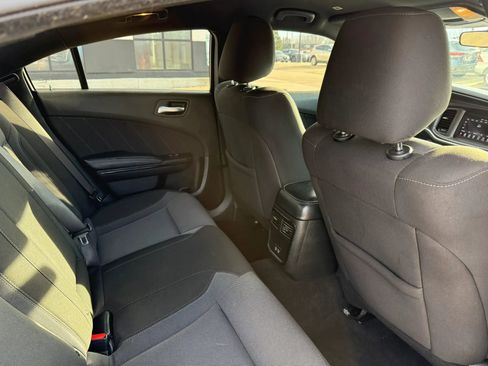 Used 2020 Dodge Charger SXT w/ Blacktop Package image 22