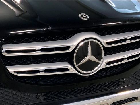 Used 2020 Mercedes-Benz GLE 350 4MATIC image 32