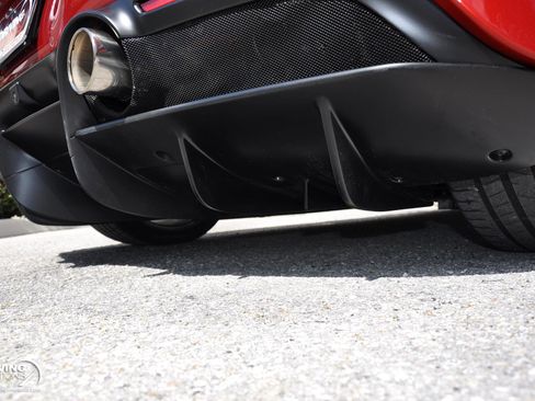 Used 2022 Ferrari F8 Tributo image 39