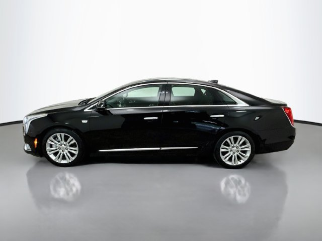 Used 2019 Cadillac XTS Luxury w/ Driver Awareness Package FWD image 4