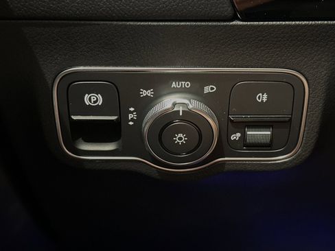 New 2025 Mercedes-Benz GLA 35 AMG 4MATIC image 28