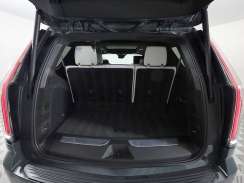 Used 2025 Cadillac Escalade V w/ LPO, ONYX Package image 7