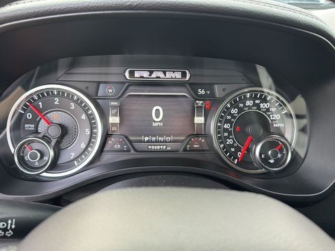 Used 2019 RAM 1500 Laramie image 29