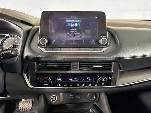Certified 2023 Nissan Rogue SV w/ SV Premium B Package AWD/4WD image 12