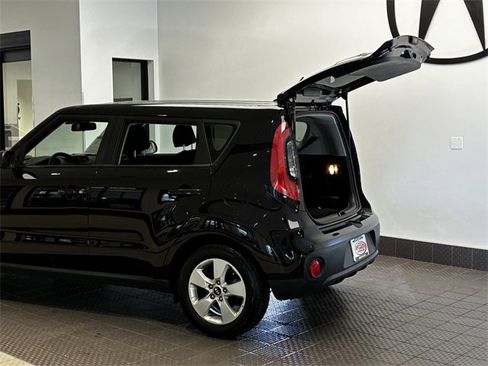 Used 2017 Kia Soul image 24