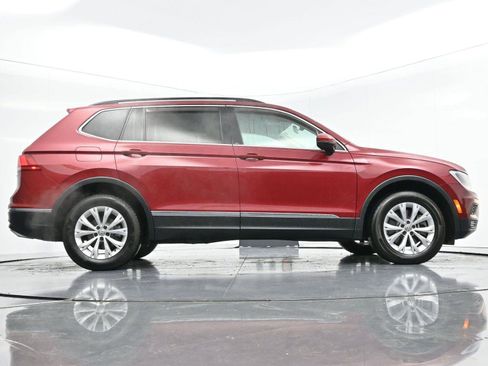 Used 2018 Volkswagen Tiguan SE w/ Panoramic Sunroof Package image 51