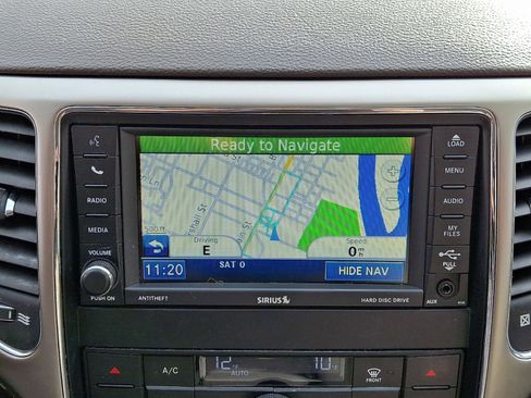 Used 2012 Jeep Grand Cherokee Laredo image 16