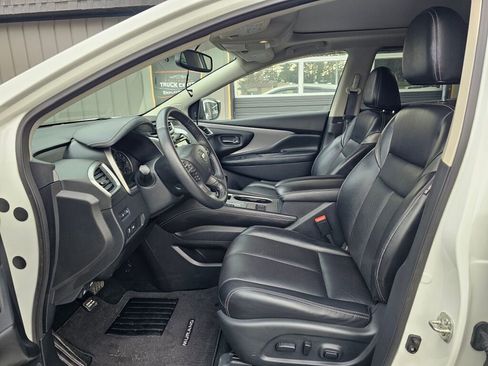 Used 2019 Nissan Murano SV image 23