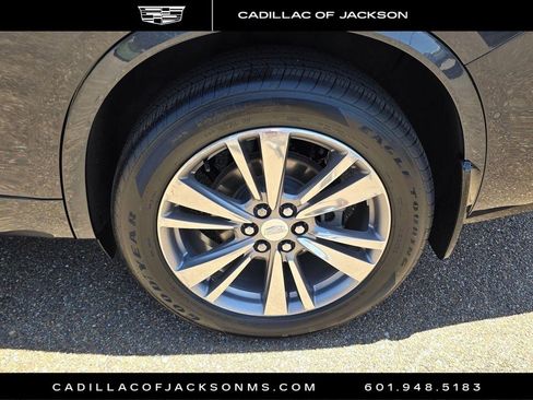 Certified 2022 Cadillac XT6 Premium Luxury w/ Technology Package AWD/4WD image 28