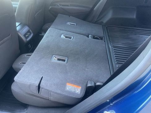 Used 2019 Chevrolet Equinox LT FWD image 58