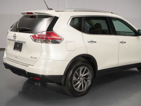 Used 2016 Nissan Rogue SL w/ SL Premium Package image 14