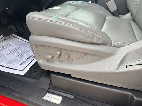 Used 2019 Chevrolet Tahoe LT AWD/4WD image 12