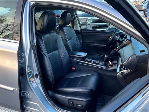 Used 2016 Toyota Avalon XLE Premium image 7