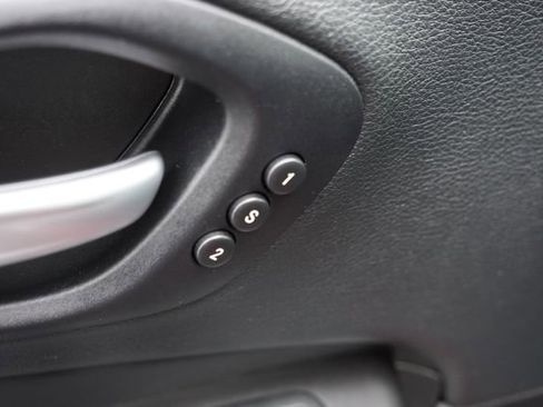 Used 2014 Jeep Cherokee Limited w/ Luxury Group image 22