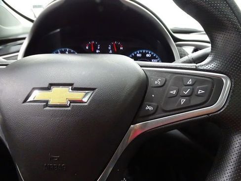 Used 2023 Chevrolet Malibu LT image 28