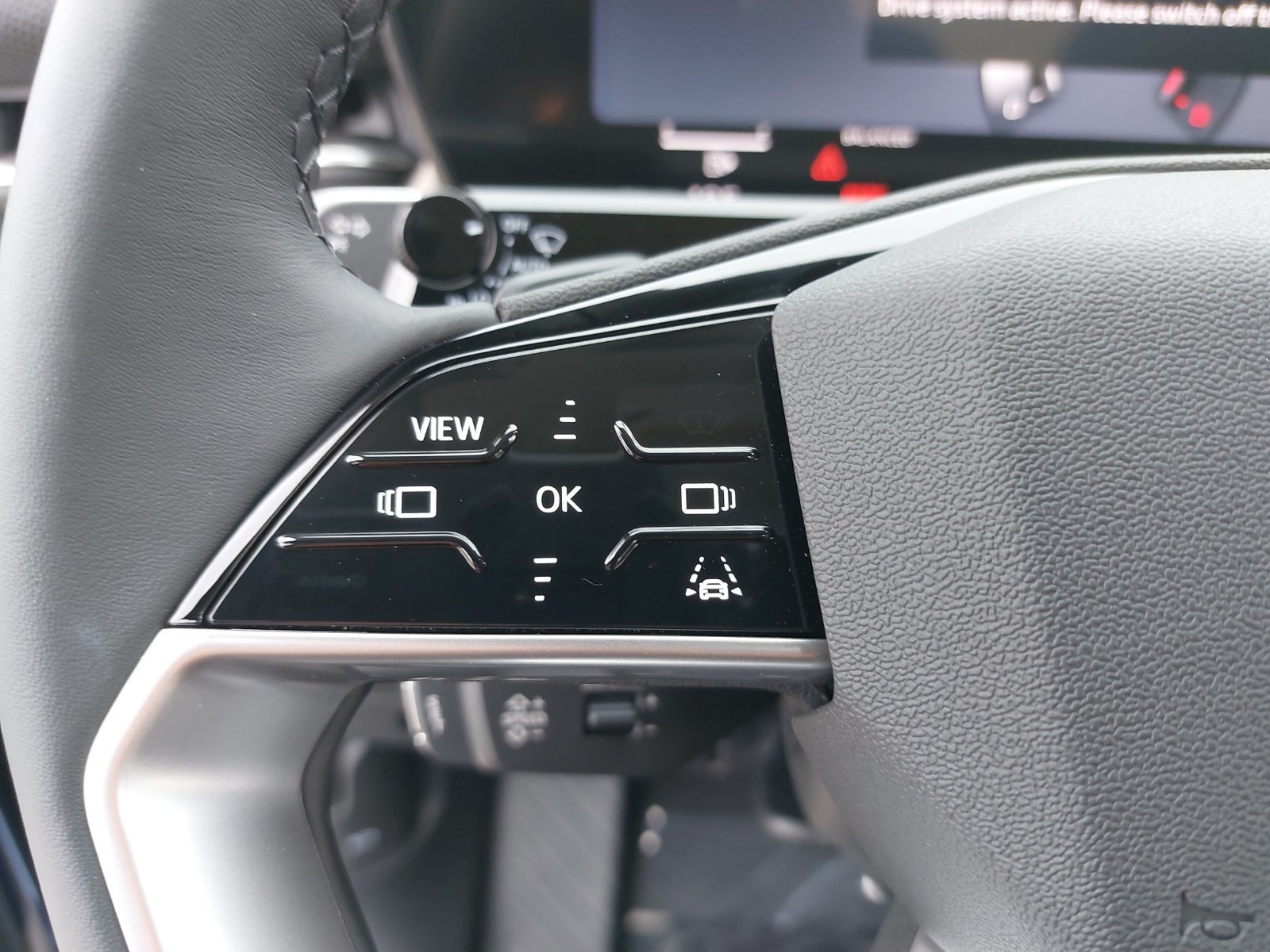 New 2026 Audi Q3 quattro 2.0T AWD/4WD image 17