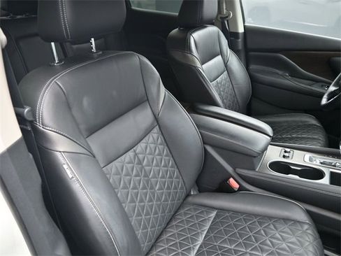 Used 2020 Nissan Murano Platinum image 39