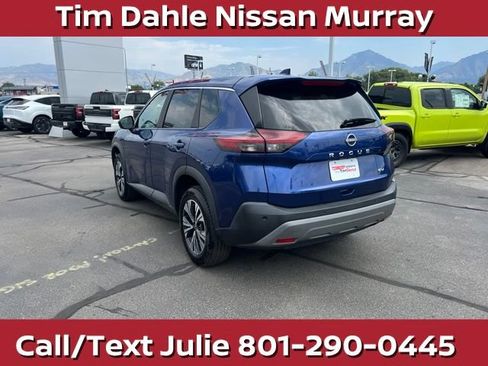 Used 2023 Nissan Rogue SV FWD image 9
