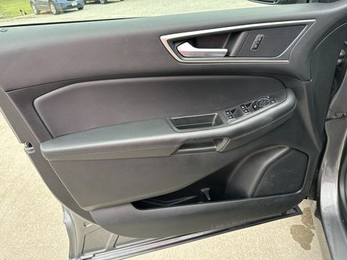 Used 2024 Ford Edge SEL AWD/4WD image 8