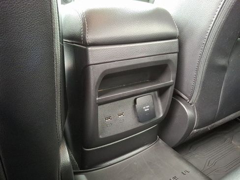 Used 2023 Ford Ranger Lariat w/ Equipment Group 501A High image 11