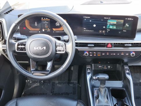 Certified 2025 Kia Sorento S FWD image 25