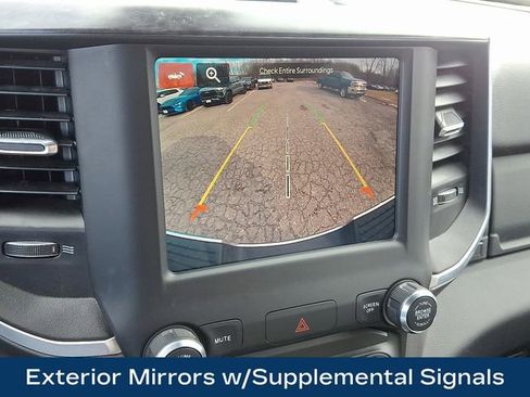 Used 2024 RAM 2500 Big Horn w/ Bed Utility Group image 20