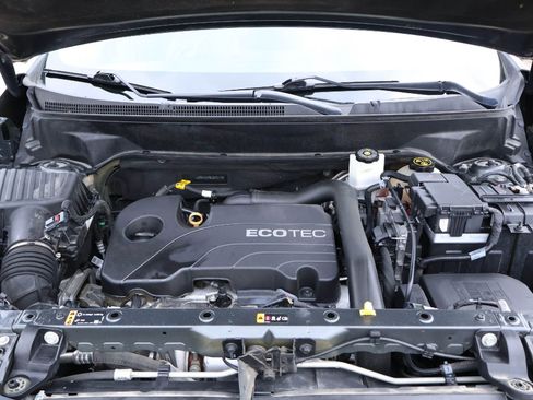 Used 2020 Chevrolet Equinox LT w/ LPO, Floor Liner Package image 9