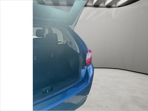 Used 2016 Subaru Impreza 2.0i Sport Premium image 10