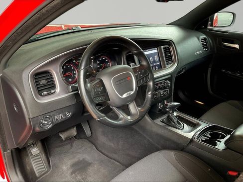 Used 2021 Dodge Charger SXT w/ Blacktop Package image 17