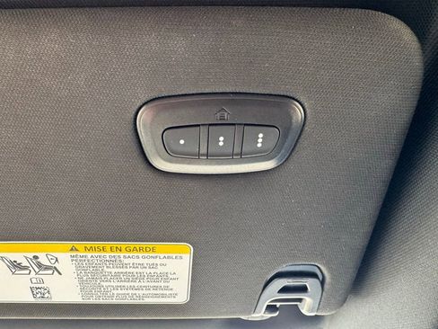 Certified 2025 RAM 1500 Big Horn image 16