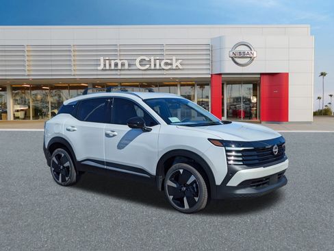 New 2026 Nissan Kicks SR image 1