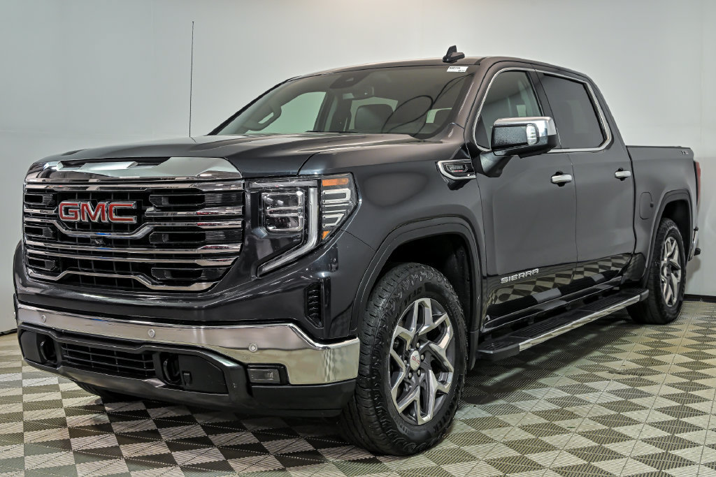 Certified 2022 GMC Sierra 1500 SLT w/ SLT Premium Plus Package AWD/4WD image 5