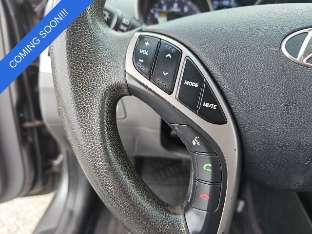 Used 2013 Hyundai Elantra GLS w/ Preferred Pkg FWD image 10