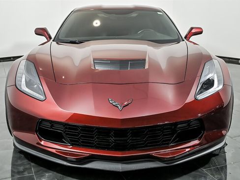 Used 2019 Chevrolet Corvette Grand Sport w/ Carbon Flash Badge Package RWD image 4
