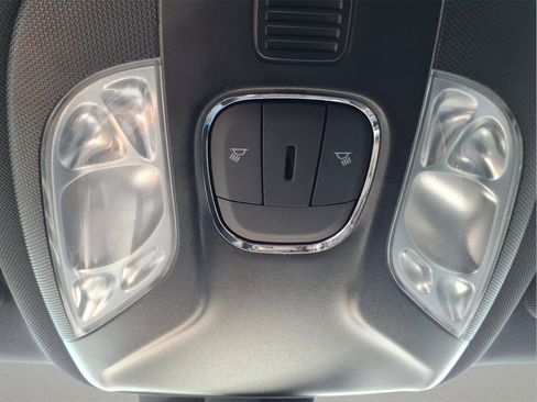 Used 2025 Jeep Compass Limited AWD/4WD image 26