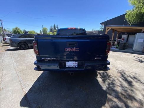 Used 2016 GMC Sierra 1500 SLE w/ All-Terrain Package AWD/4WD image 5