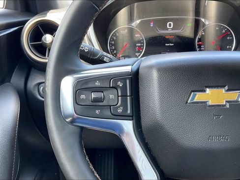 Used 2023 Chevrolet Blazer Premier w/ Enhanced Convenience Package FWD image 18