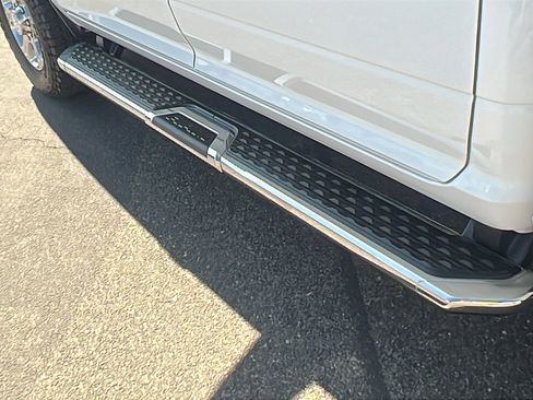 Used 2024 RAM 2500 Big Horn image 22