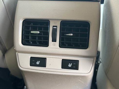 Used 2016 Subaru Outback 2.5i Limited image 20