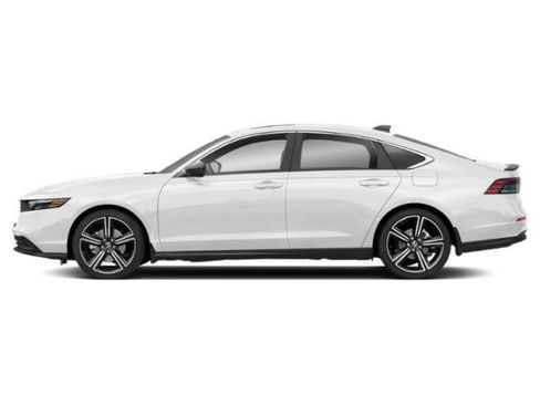 Used 2025 Honda Accord Sport image 3