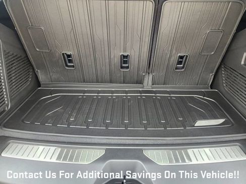 New 2026 GMC Yukon AT4 w/ AT4 Premium Package image 24