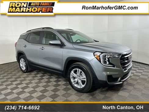 Used 2023 GMC Terrain SLE w/ Driver Convenience Package image 1
