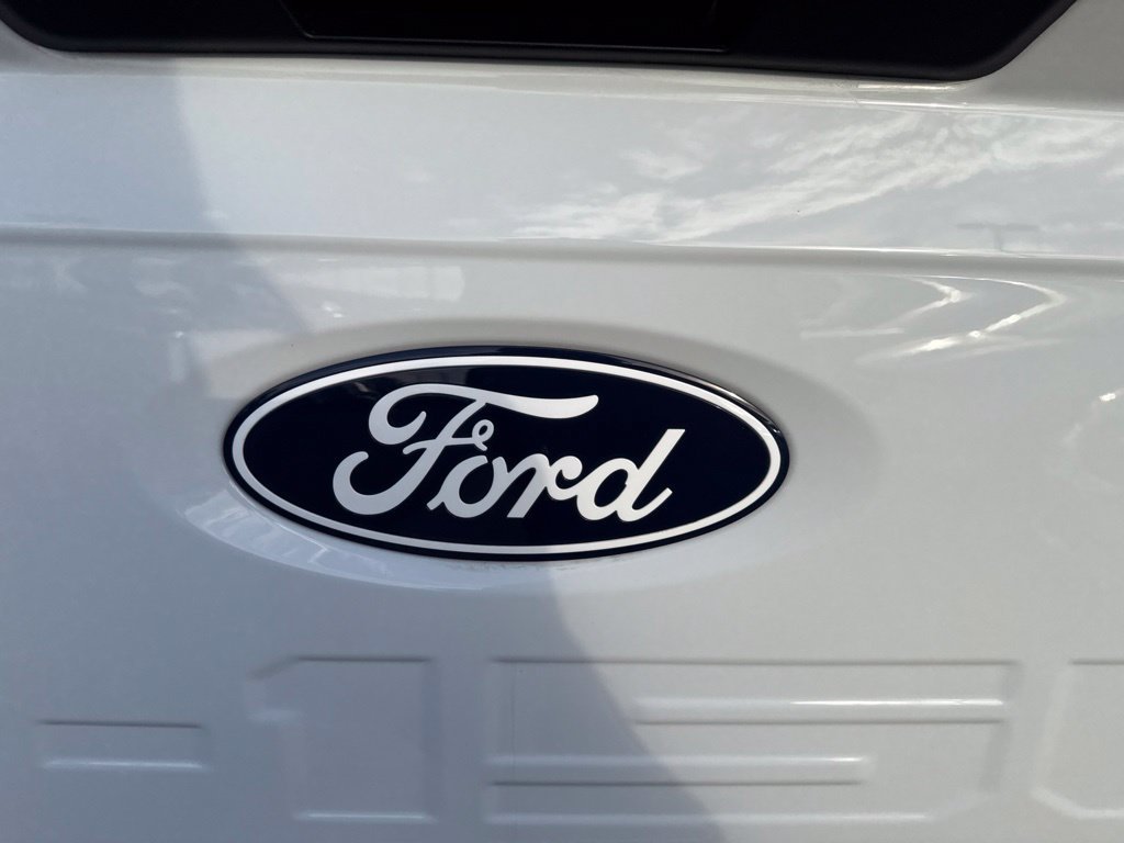 Used 2025 Ford F150 XLT w/ Equipment Group 301A Standard AWD/4WD image 9