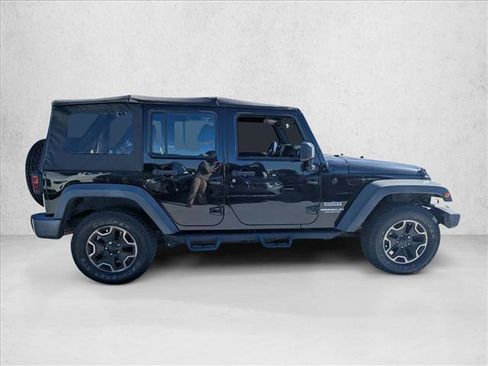 Used 2016 Jeep Wrangler Unlimited Sport w/ Connectivity Group image 4