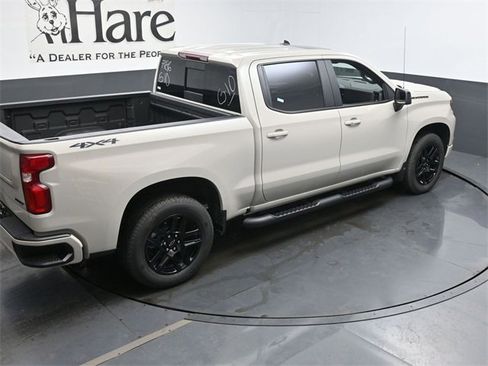 New 2026 Chevrolet Silverado 1500 RST w/ Dark Appearance Package image 18