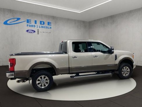 Used 2017 Ford F350 Lariat w/ Lariat Ultimate Package image 5